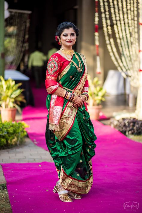 Bride Nauvari Saree, Nauvaree Saree Bride, Navavari Saree Brides, Navri Saree Look, Green Nauvari Saree Brides, Peshwai Nauvari Saree Look, Navari Saree Marathi, Navari Saree Marathi Bride, Nauvari Saree Brides