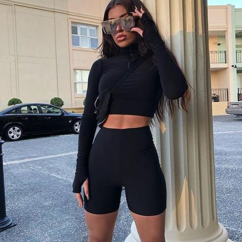 Vestiti Edgy, Baddie Outfit, Biker Shorts Outfit, Fest Outfits, Instagram Baddie, Outfits Mit Shorts, Pastel Outfit, Kendall Jenner Outfits, Ropa Diy