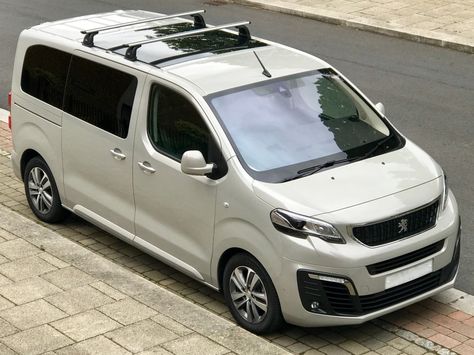 Fitting Roof Bars to the Peugeot Traveller – Peugeot Traveller Blog Minivan Camping, Peugeot Expert, Fiat Grande Punto, New Roof, Mini Van, Motorhome, Peugeot, The Journey, Travel Blog