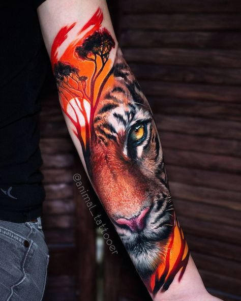 Russian Tattoo Artist Makes Amazing Realistic Tattoos Animal Tiger Tattoo Sleeve, Animal Sleeve Tattoo, Russian Tattoo, Lion Tattoo Sleeves, Tiger Tattoo Design, Forearm Tattoo Women, Geniale Tattoos, Tatuaje A Color, Tattoo Cover