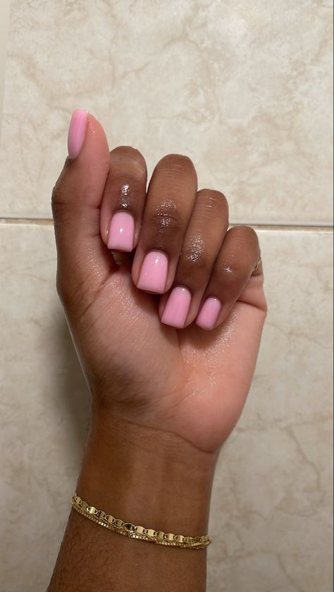 Russian Acrylic Nails, Short Acrylic Nails Wide Nail Bed, Natural Length Nails, Square Gel Nail Designs, Powder Natural Nails, Short Nude Nails With Design, European Manicure, Russian Mani, Shellac Gel Nails