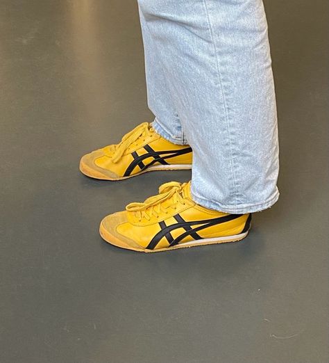 Asics Yellow Shoes, Yellow Tiger Shoes, Yellow Shoes Aesthetic, Onitsuka Tiger Yellow, Onitsuka Tiger Mexico 66 Yellow, Asics Yellow, Yellow Trainers, Asics Fashion, Tiger Shoes