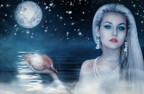 Have a Siren's Voice; This spell will make you sound like a siren, but use this spell wisely. Siren Spell, Siren Voice, Mermaid Poems, Mermaid Spells, Free Magic Spells, Mermaid Mirror, Celtic Fairy, Mermaid Stories, Real Mermaids