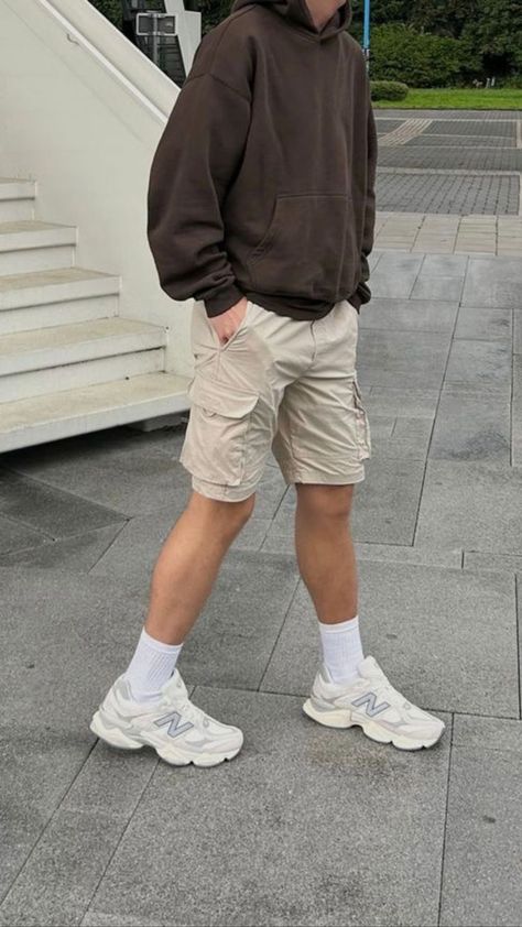 Mens Cargo Shorts Outfit Street Style, Hoodie With Shorts Outfits Men, Mens Casual Outfits Shorts, Hoodie Shorts Outfit Men, Brown Cargo Shorts Outfit Men, Mens Fashion For Short Guys, Newbalance Outfits Mens, Men’s Cargo Shorts Outfit, Men’s Outfits With Shorts