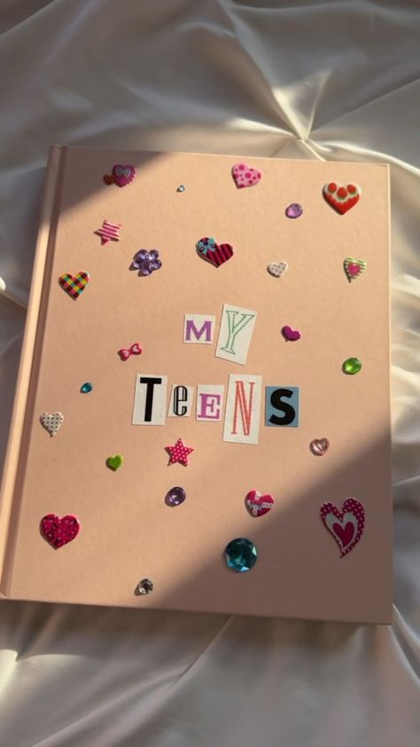 🎈My Teens  Tips, tricks, and advice for raising teenagers. #parenting #teenagers Cute Book Covers Diy, Things To Put In Your Scrapbook, Relationship Crafts To Do Together, Photo Phrame Idea, Best Friends Album Ideas, Aesthetic Craft Ideas For Teens, Flower Scrapbook Ideas, Scrab Book Aesthetic, Photo Album Scrapbooking Ideas