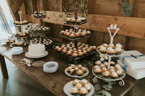 Nothing Bundt Wedding Cake Display, Bundt Cake Wedding Display, Dessert Table Greenery, Bundt Cakes Wedding, Nothing Bundt Cakes Wedding, Bridal Shower Display, Farmhouse Weddings, Table Greenery, Wedding Cake Display