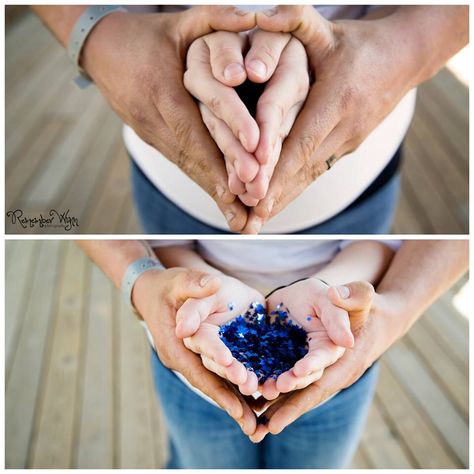 Gender Reveal Photoshoot Confetti, Simple Gender Reveal Picture Ideas, Gender Reveal Photo Announcement, Gender Photo Announcement, Gender Reveal Party Photoshoot, Gender Reveal Picture Ideas Photography, Gender Reveal Ideas For Photoshoot, Gender Reveal Boy Announcement, Unique Gender Reveal Photoshoot