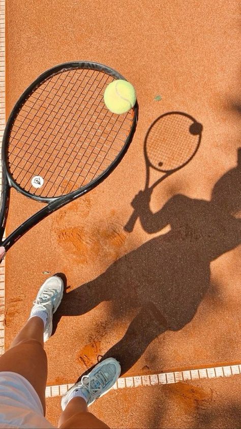 Tennis Pics Photo Ideas, Tenis Aesthetic Sport, Tennis Court Aesthetic, Tennis Instagram, Tenis Aesthetic, Tennis Pics, Mode Tennis, Sport Vibes, Tennis Lifestyle