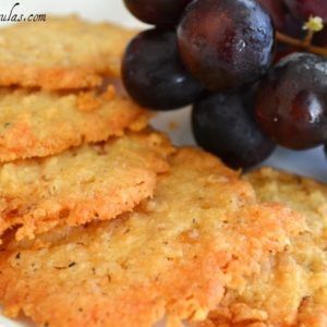 Cheese Crisps Recipes Using Rice Krispies, Cheese Wafers Recipe, Recipes Using Rice, Cheese Straws Recipe, Cheese Cookies Recipe, Crisps Recipe, Homemade Cheese Crackers, Cheese All, Savoury Biscuits