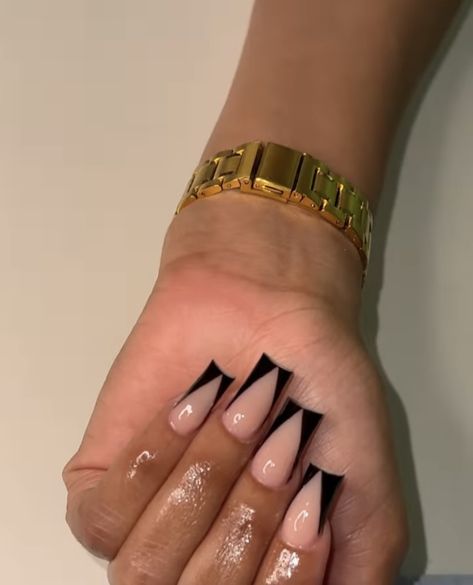 Triangle French Tips Nails, Black Diagonal Tip Nails, Black V Shaped French Tip Nails, V Black French Tip Nails, Black French Tip Triangle, Black French Tip Nails Triangle, Black V Tip French Nails, Medium Coffin Black French Tip Nails, Short Triangle French Nails