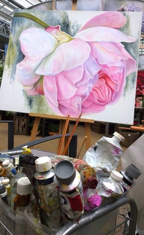 Acrylic Flower Painting, Acrylic Painting Flowers, Giant Flowers, Oil Painting Flowers, Acrylic Flowers, Flower Art Painting, Rose Painting, Arte Floral, Silk Painting