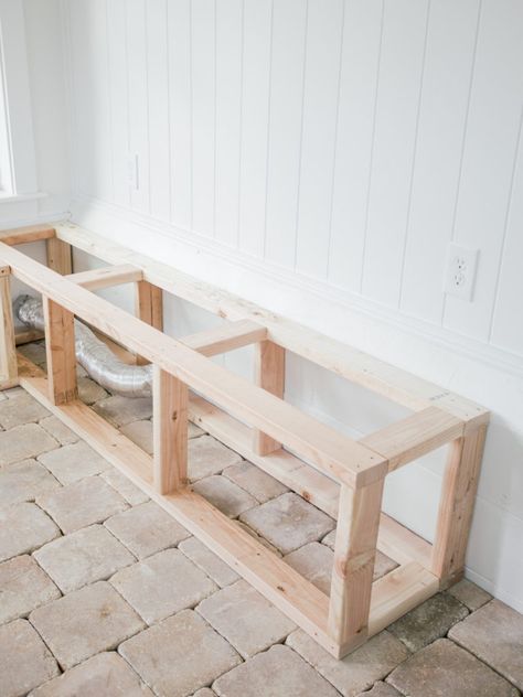 Diy Corner Bench, Corner Bench With Storage, Corner Bench Seating, Corner Dining Bench, Summer Deck, Mudroom Bench Ideas, Diy Storage Bench, Deck Decor, Storage Bench Seating