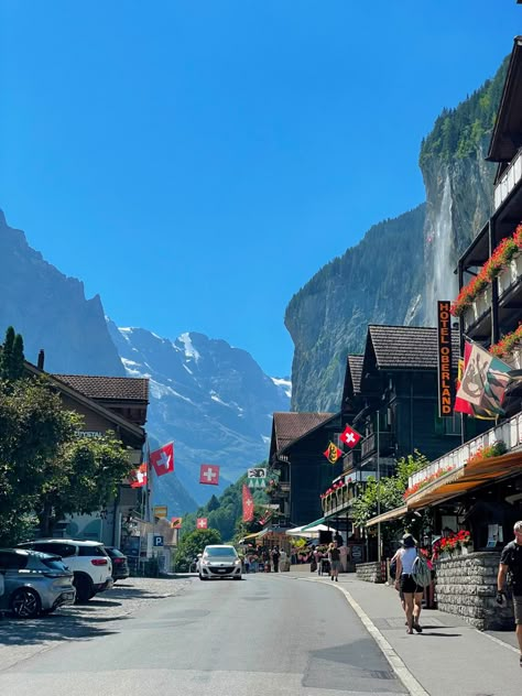 Lauterbrunnen Switzerland Aesthetic, Swezland Aesthetic, Switzerland Vision Board, Vision Board Switzerland, Switzer Land Aesthetic, Switzerland Astethic, Switzlerand Aesthetic, Travel Aesthetic Switzerland, Switzerland People Life