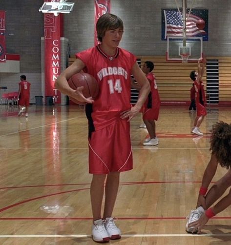 Troy Bolton Halloween Costume, Troy Bolton Costume, Disney Channel Men, Lucas Grabeel, Monique Coleman, Corbin Bleu, High School Musical 2, High School Music, Troy Bolton