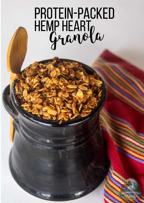 hemp-heart-granola-wfnblog-main Hemp Hearts Recipes, Homemade Extracts, Hemp Seed Recipes, Clean Eating Recipe, Protein Granola, Lo Carb Recipes, Healthy Granola, Sugar Free Cookies, Hemp Hearts