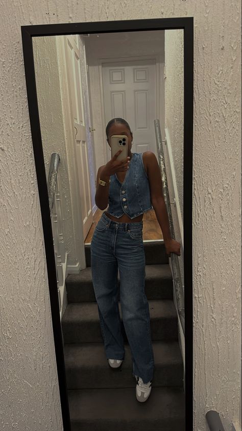 Denim waistcoat, denim trend , wide leg jeans Jeans Waistcoat Woman Outfit, Denim Vest And Shorts Outfit, Vest Outfits Denim, Demin Vest Outfits Aesthetic, Denim Vest Festival Outfit, All Demin Outfits For Women, Denim On Denim Concert Outfit, All Denim Outfit Aesthetic, Jean Tank Top Outfit