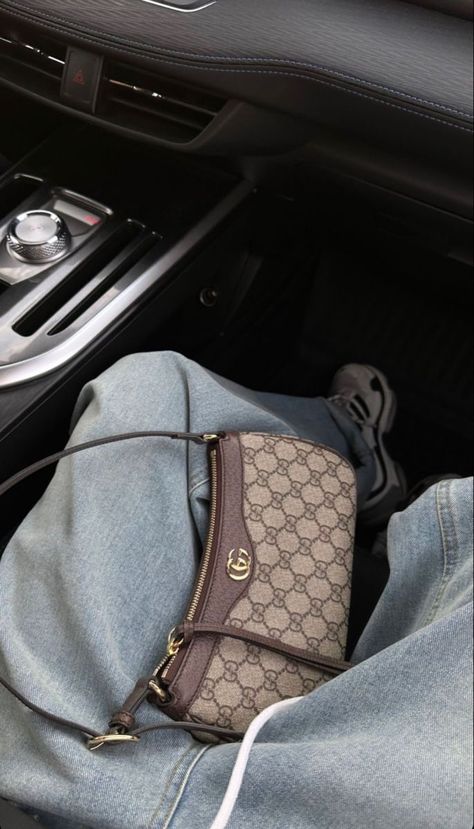 Gucci Baguette Bag, Gucci Bag Ophidia, Trendy Designer Bags, Ophidia Mini Bag, Dhgate Finds, Aesthetic Purse, Glamouröse Outfits, Dream Bag, My Style Bags