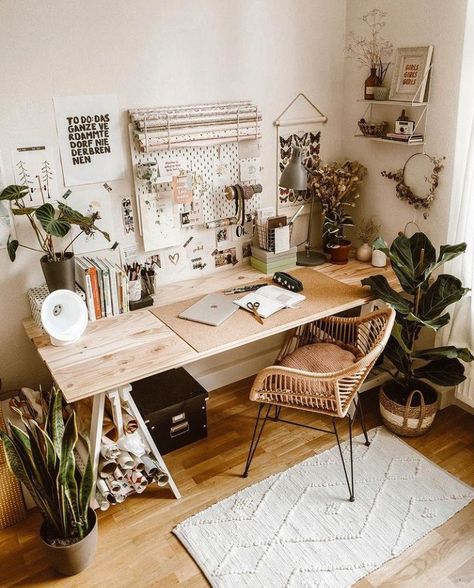 Plants Interior, Cozy Home Office, Study Room Decor, Workspace Inspiration, The Desk, Home Office Setup, Room Inspiration Bedroom, Home Office Design, Room Aesthetic