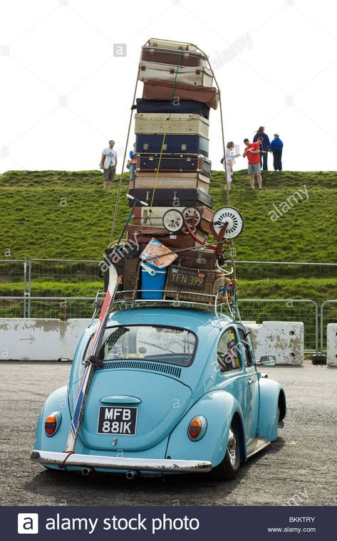 Car Roof Box, Ight Imma Head Out, Props Design, Volkswagen Beetles, Baja Bug, Vw Classic, Vw Vans, Vw Aircooled, Roof Box