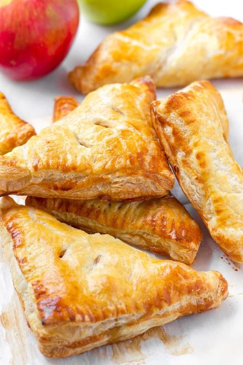 Apple Turnovers with Puff Pastry! These easy apple turnovers recipe is made with flaky puff pastry and filled with a delicious apple filling. Easy, cozy, and perfect for the season! #cookingformysoul Apple Turnovers With Puff Pastry, Using Puff Pastry, Apple Turnover Recipe, Puff Pastry Apple, Apple Turnover, Brie Appetizer, Puff Pastry Crust, Apple Puff Pastry, Turnover Recipes