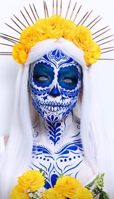 Sfx Gore Makeup, Sugar Skull Face Paint, Halloweenský Makeup, Sugar Skull Artwork, Creepy Halloween Makeup, Cool Halloween Makeup, Face Art Makeup, Sugar Skull Makeup, Halloween Makeup Inspiration