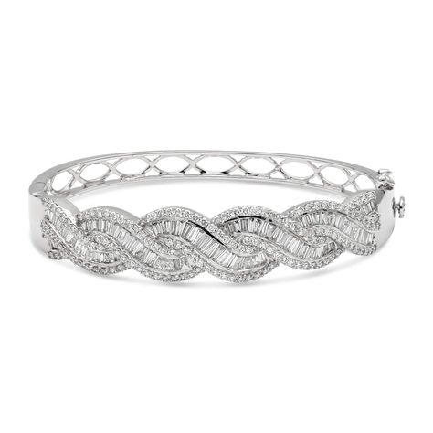 Metal: 14K White Gold Gemstones: 2.90 Cts. Diamonds 7.5'' Bangle Diamond Bangles Designer Latest, Modern Diamond Jewelry, Bangle Diamond, Royal Diamond, Diamond Bangles, Diamond Jewelry Set, Diamond Bracelet Design, Art Jewelry Design, Diamond Jewelry Necklace