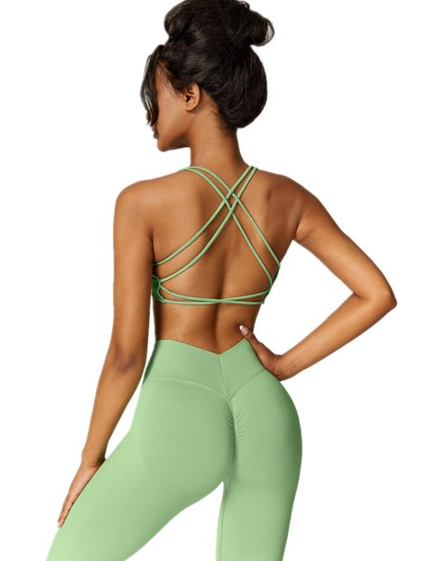 PRICES MAY VARY. Cute Two Piece Workout Sets for Women: 78% Nylon and 22% Spandex. 2 piece outfits for women summer workout set high waisted leggings set used thicker yarn and upgrade seamless ribbbed knit stretchy fabric, ribbed yoga outfits for women 2 piece gym outfits has high elastic which offers bigger stretchy well supported, squat proof and solved the see through problems. This matching gym sets for women are bright and eye-catching, innovative and bold design makes you look unique. Stra Matching Workout Set, Yoga Outfits For Women, Workout Looks, Yoga Attire, Summer Two Piece Outfits, Gym Sets, Modele Fitness, Gym Bra, Sport Clothes