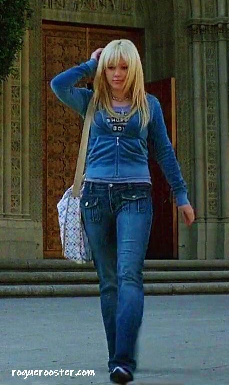 Hilary Duff - 2000s Fashion Looks 2007 Fashion Outfits, Early 2000 Outfits, 2000s Fashion Inspiration, 2000 Outfits, Channel Outfits, 2007 Fashion, Hilary Duff Style, Outfits 2000s, 2000s Outfits