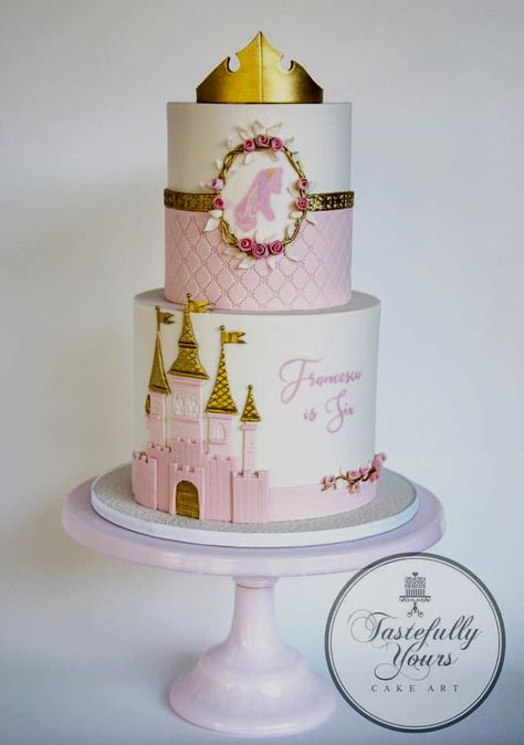 Princess Aurora Cake, Princess Aurora Party, Aurora Cake, Sleeping Beauty Birthday Party, Sleeping Beauty Cake, Sleeping Beauty Party, Cake Princess, Carousel Cake, Disney Princess Cake