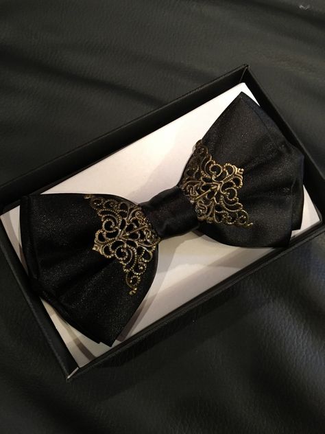 Black Ties by MH Collection - Etsy Brass Bow, Modest Dressing, Gold Bow Tie, Goth Wedding, Steampunk Wedding, Wedding Clothes, Black Ties, Illustration Fashion Design, Fashion Suits