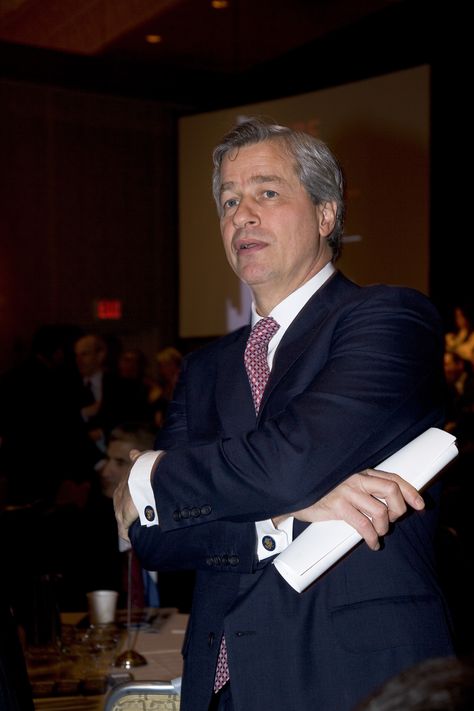 Jamie Dimon, Chase at Crain's Future of New York Breakfast. © Crain Communication New York Breakfast, Jamie Dimon, Reserve Bank Of India, The Company You Keep, Mutual Fund, Document Sign, Bank Of India, Business Professional, Wall Street