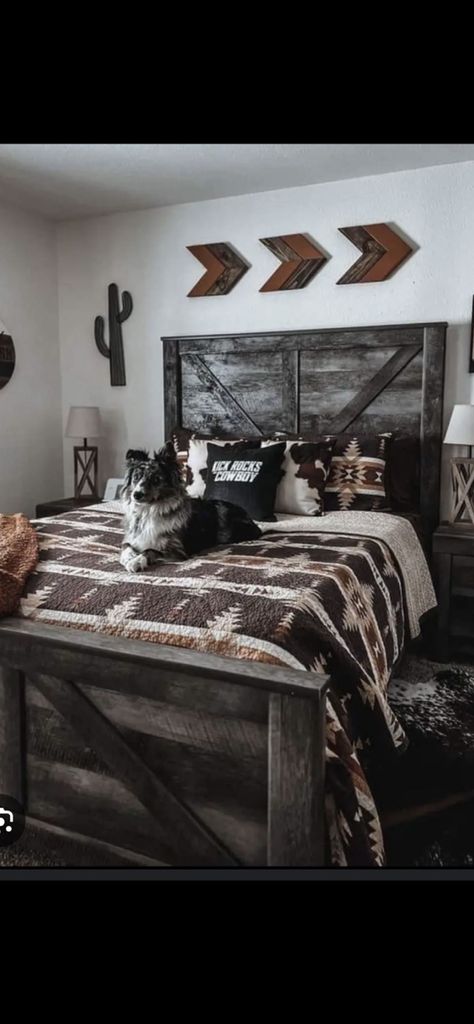 Western Room Decor Men, Country Themed Apartment, Cute Western Bedrooms, Punchy House Decor, Rustic Living Room Apartment, Western Style Home Decor, Western Man Cave, Western Bedroom Ideas For Teens, Boys Western Bedroom