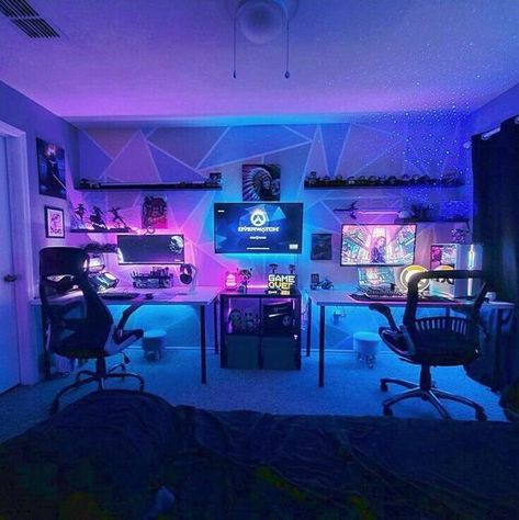 Couple Gaming Room Setup, Gamer Bedroom Ideas, Bilik Tidur Perempuan, Deco Gamer, Games Room Inspiration, Gamer Bedroom, Small Game Rooms, Game Setup, Computer Gaming Room