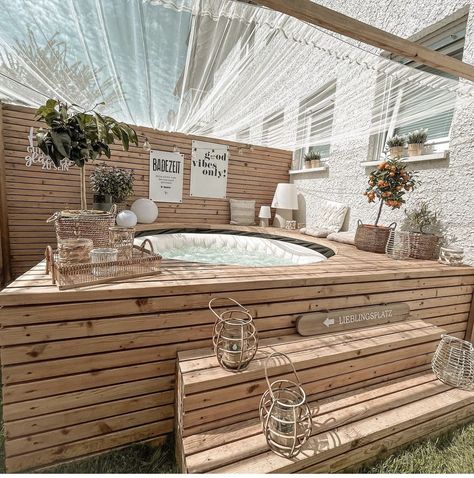 Lazy Spa, Hot Tub Patio, Hot Tub Deck, Pool Backyard, Hot Tub Backyard, Backyard Oasis Ideas, Deck Designs Backyard, Backyard Remodel, House Bedrooms