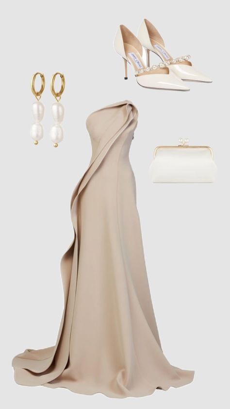 Unique Long Dresses Classy, Statement Dresses Classy Chic, Accessories For Formal Dress, Classy Party, Stile Casual Chic, Fluid Design, Combo Dress, Elegant Dresses Classy, Prom Dress Inspiration