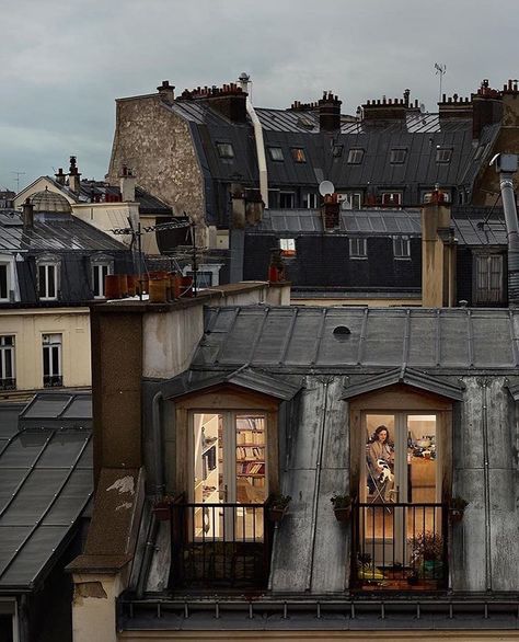 Paris Vibes, Paris Aesthetic, Future Apartment, Living In Paris, Dream Apartment, The Balcony, City Aesthetic, Pretty Places, Apartment Building