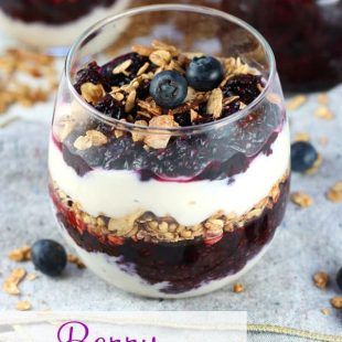 Vegan Yogurt Parfait, Berry Yogurt Parfait, Sugar Free Granola, Yogurt Parfait Recipe, Parfait Recipe, Berry Yogurt, Keto Diet Snacks, Parfait Recipes, Dairy Free Yogurt