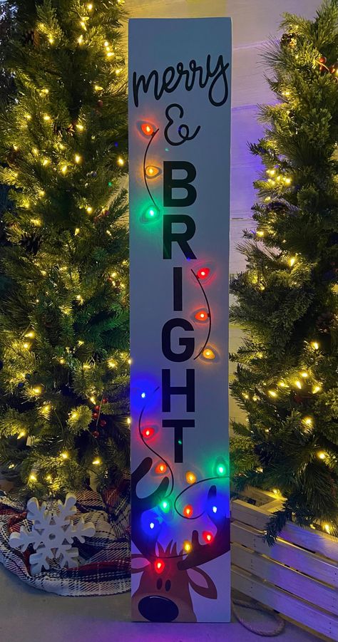 LED Lighted Reindeer Christmas Porch Sign Merry and Bright - Etsy Christmas Tree Front Porch Sign, Christmas Door Porch Sign, Christmas Decor Canvas, Must Have Christmas Decorations, Porch Sitters Wood Crafts, Christmas Welcome Signs Round, Holiday Door Sign, Christmas Dye Decorations, Holiday Welcome Signs