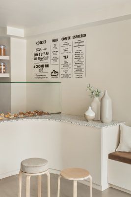 Curved Counter Design, Scandinavian Coffee Shop, Serving Counter, Korean Cafe, Small Coffee Shop, Small Store, Velvet Bench, Cafe Shop Design, Coffee Shop Aesthetic