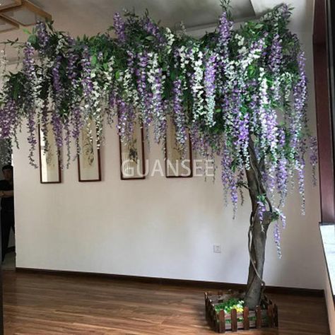 Party Living Room, Party Diy Decorations, Rama Seca, Wisteria Tree, Tree Artificial, Material Flowers, Flowers For Wedding, Interior Design Your Home, Fake Trees