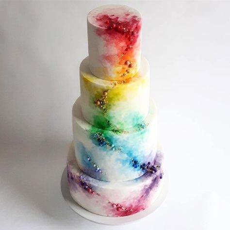 Rainbow Wedding Theme, Rainbow Wedding Cake, Colorful Wedding Cakes, Cake Wrecks, Lgbt Wedding, Rainbow Wedding, Crazy Cakes, Beautiful Cake, Lesbian Wedding