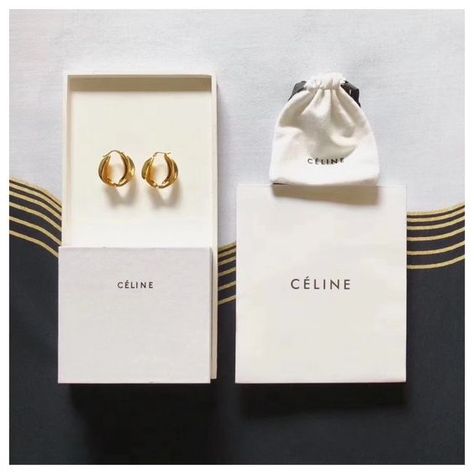 Luxury Jewelry Packaging Boxes, Celine Jewelry, Custom Jewelry Packaging, Jewelry Packaging Design, Jewelry Box Design, Jewelry Product Shots, Jewelry Packaging Box, Packaging Ideas Business, Luxury Ring