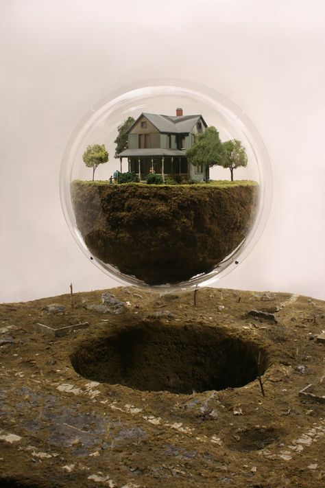 the distillation series - darkly surreal dioramas of destruction and family life (thomas doyle) Bubble World, Colossal Art, Big Art, Small Art, Miniature Art, Small World, Glass Ball, Art Plastique, Contemporary Artists