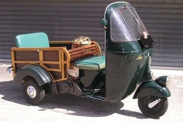 Vespa Motor Scooters, Vespa Ape, Kombi Motorhome, Classic Vespa, Retro Scooter, Piaggio Ape, 3 Wheeler, Moto Scooter, Microcar