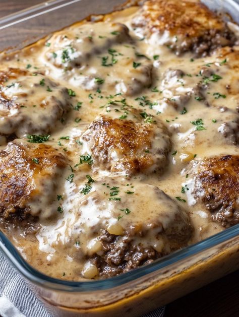 Amish Hamburger Steak Bake Creative Dinners, Steak Bake, Easy Hamburger Casserole, Baked Hamburgers, Hamburger Steak Recipes, Amish Food, Homemade Sloppy Joe Recipe, Hamburger Casseroles Recipes, Baked Steak