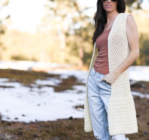 Long Vest Pattern, Crochet Vest Outfit, Crochet Vest Pattern Free, Crochet Waistcoat, Vest Pattern Free, Vest Crochet, Crochet Vest Pattern, Crochet Cardigan Pattern, Vest Pattern