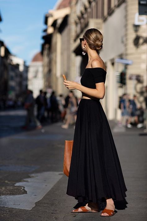 Inspo Album: Russian Princess - Album on Imgur Sukienki Maksi, Rok Outfit, Weekend Mode, The Sartorialist, Style Désinvolte Chic, Skirt Tulle, 여름 스타일, Outfit Chic, College Girl