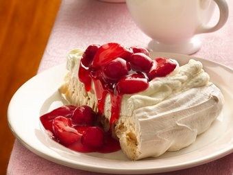 Cherry-Berries on a Cloud recipe from Betty Crocker Berries On A Cloud, Fresh Berries Dessert, Best Food Recipes, Meringue Desserts, Torte Recipe, Berry Dessert, Soften Cream Cheese, Cherry Pie Filling, Desserts To Make