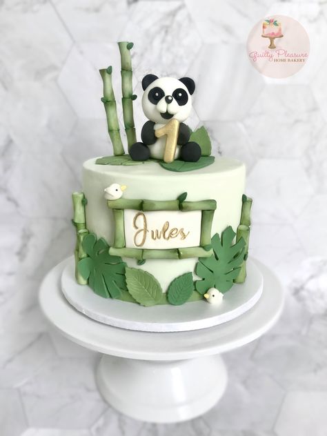 Panda Bear Cake Ideas, Cake Panda Birthday, Panda Baby Shower Cake, Panda Cake Ideas, Panda Theme Cake, Panda Cake Design, Panda Birthday Theme, Panda Bear Cake, Panda Birthday Cake