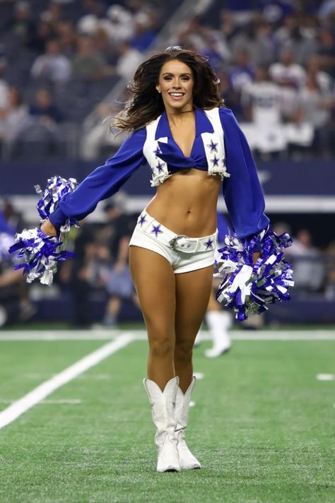 Dallas Cowboys Cheerleader Costume, Americas Sweethearts, Bengals Cheerleaders, Cheerleader Halloween, Dallas Cheerleaders, Cowboys Cheerleaders, Cowboy Costume, Cheerleader Costume, Football Cheerleaders